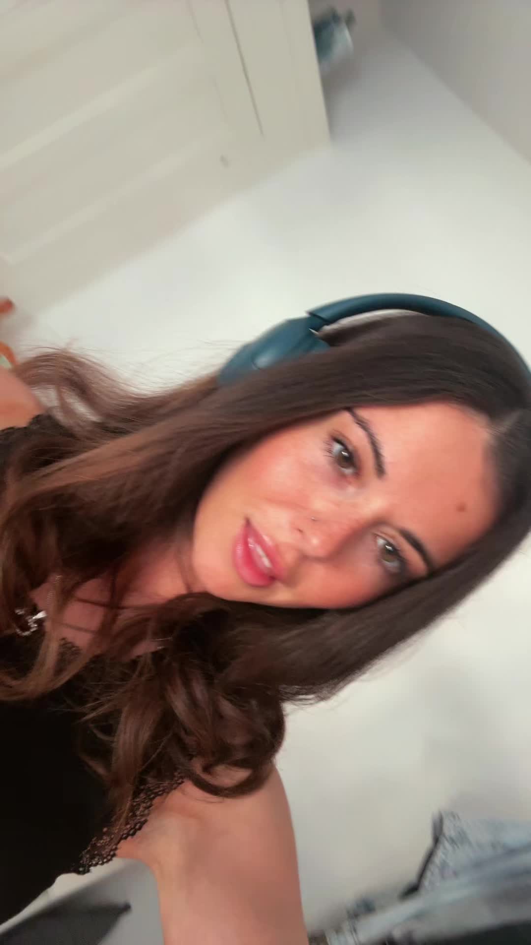 @Emma