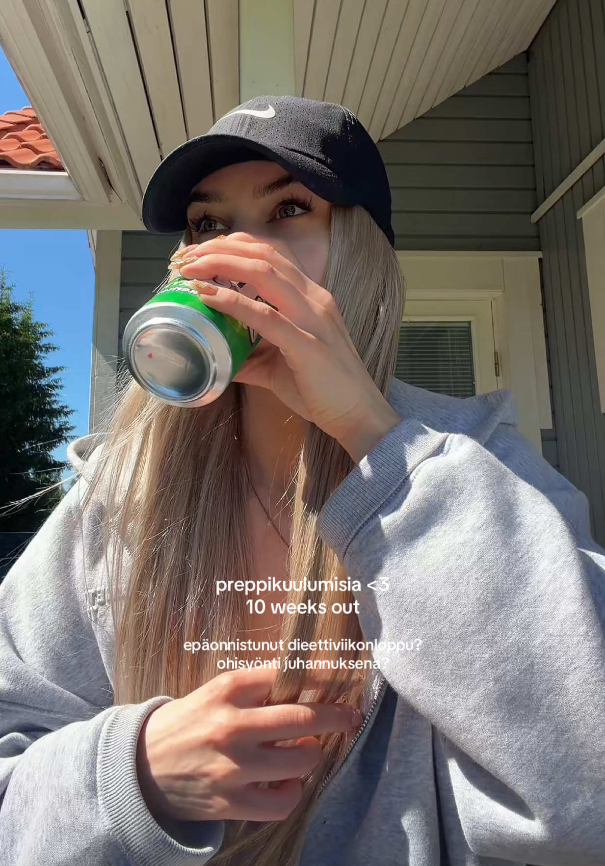 @Noora🤍 // fitness & lifestyle