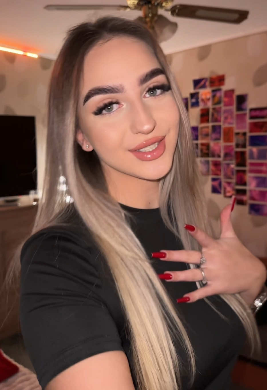 @Andželika Pekarskaitė