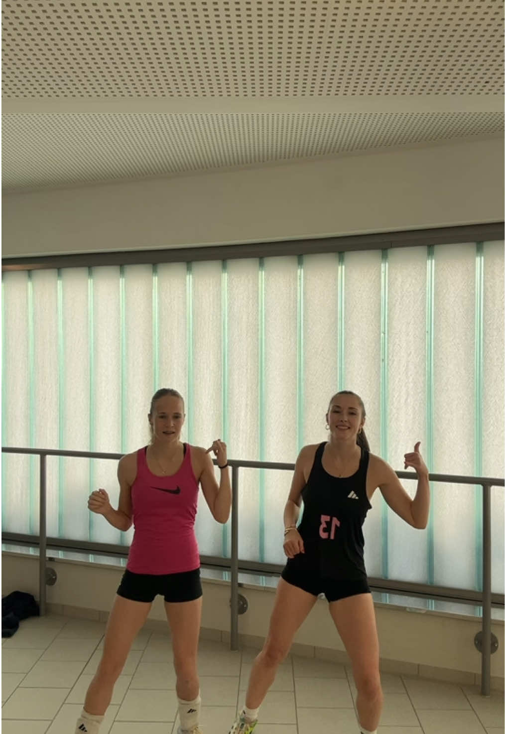 @M&auml;dels Netzhoppers