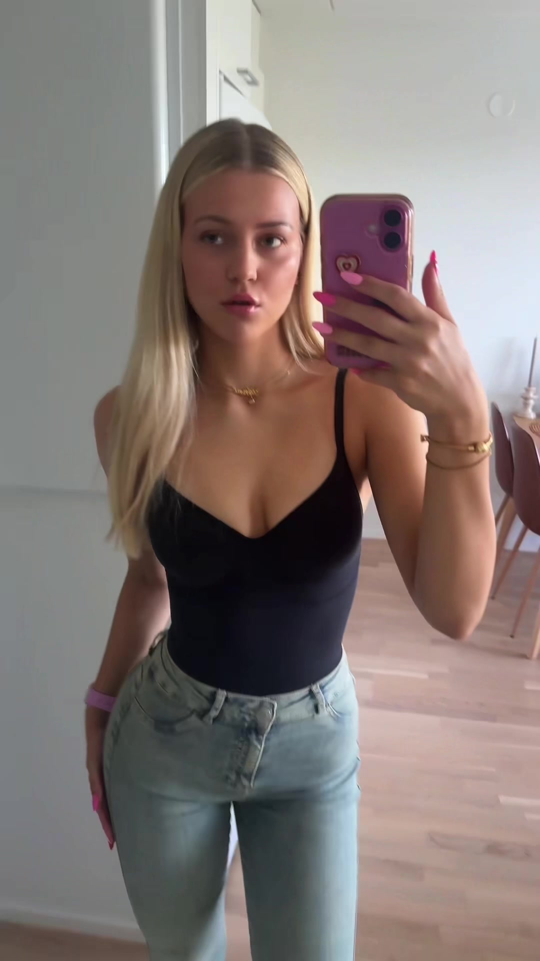 @ANNI VUORI👸🏼💅
