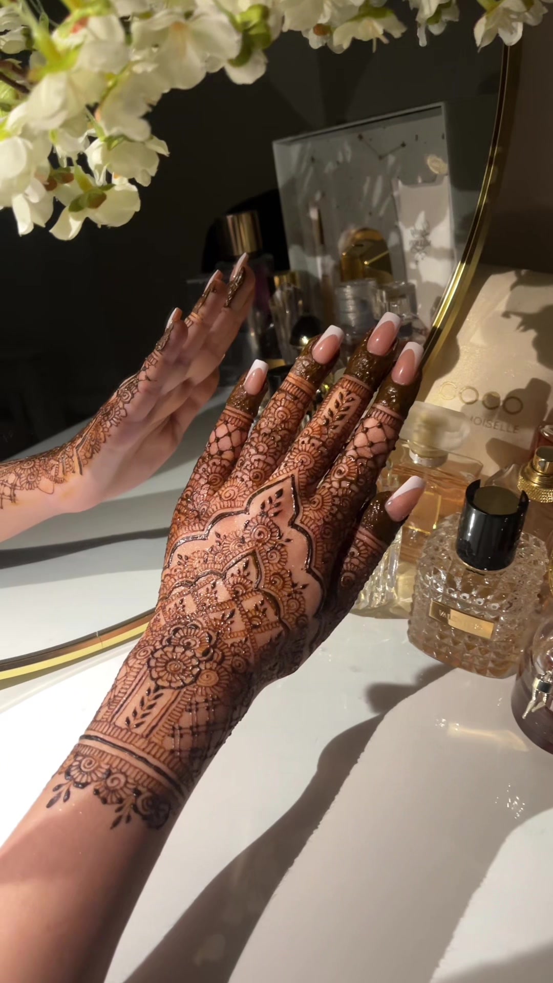 @Henna_byArianaᥫ᭡