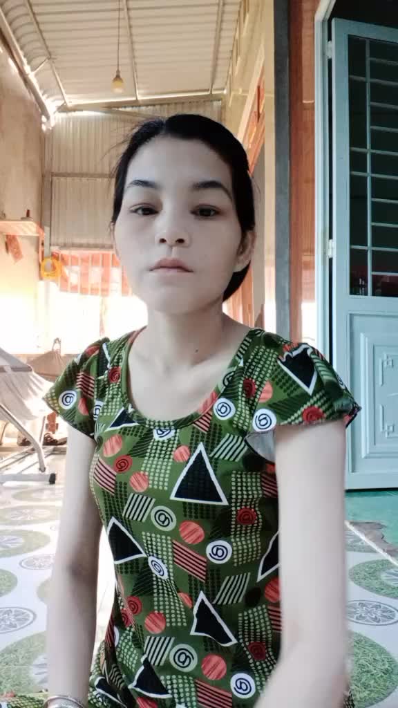 @Nguyễn Nh&iacute;1990