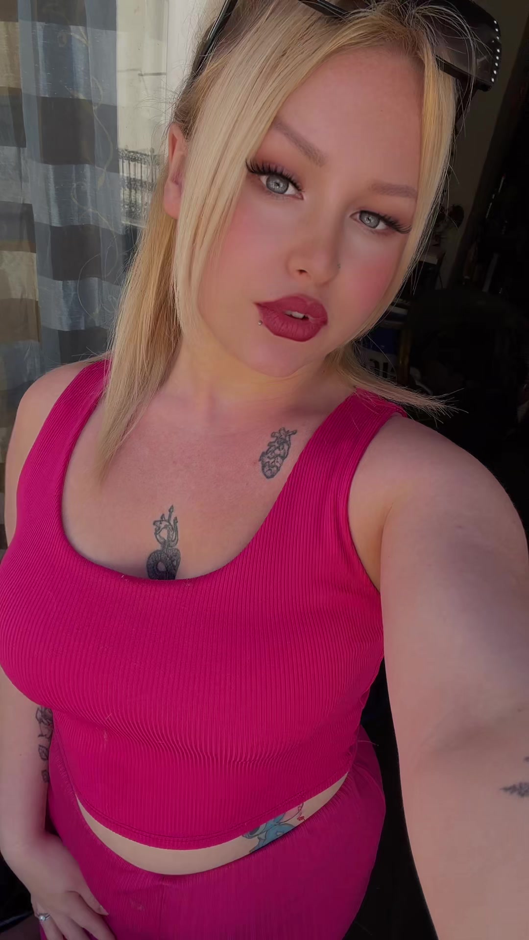 @Juste_Une_Blonde
