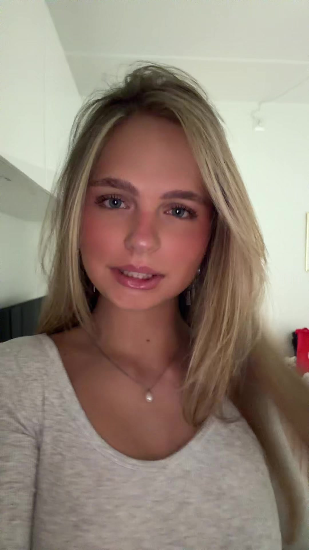 @Liv