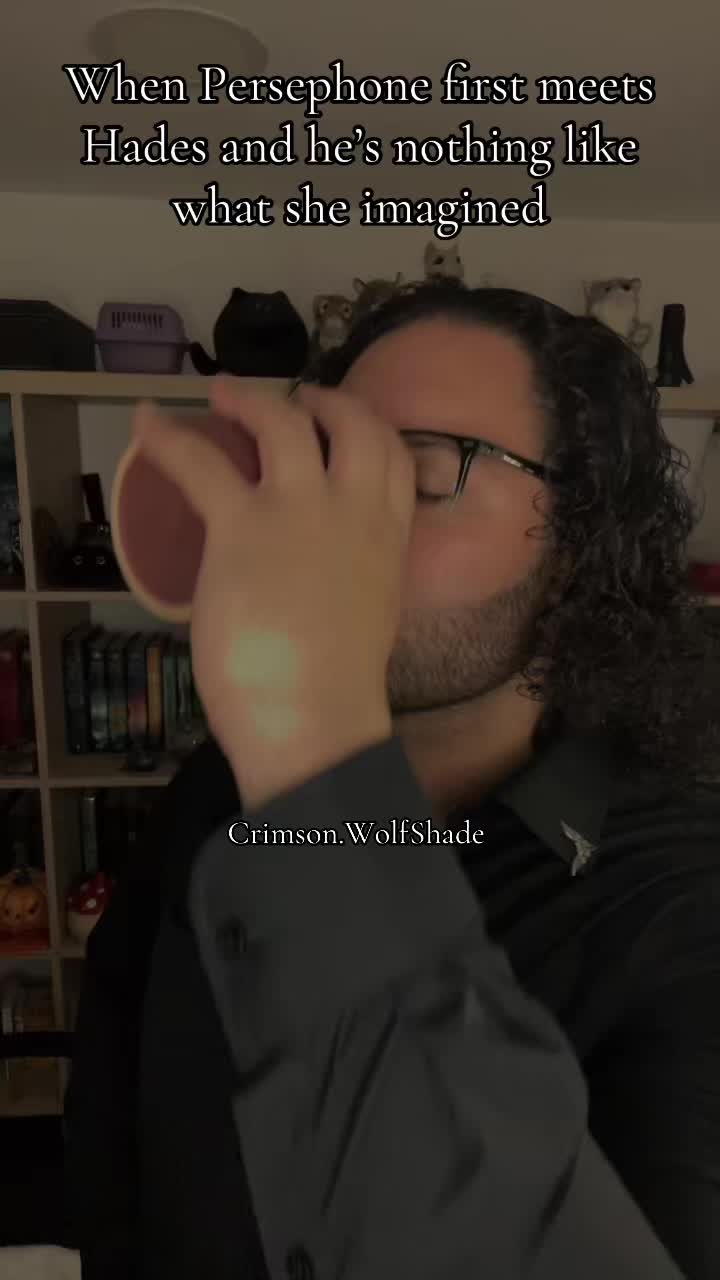 @Crimson.WolfShade🇪🇸