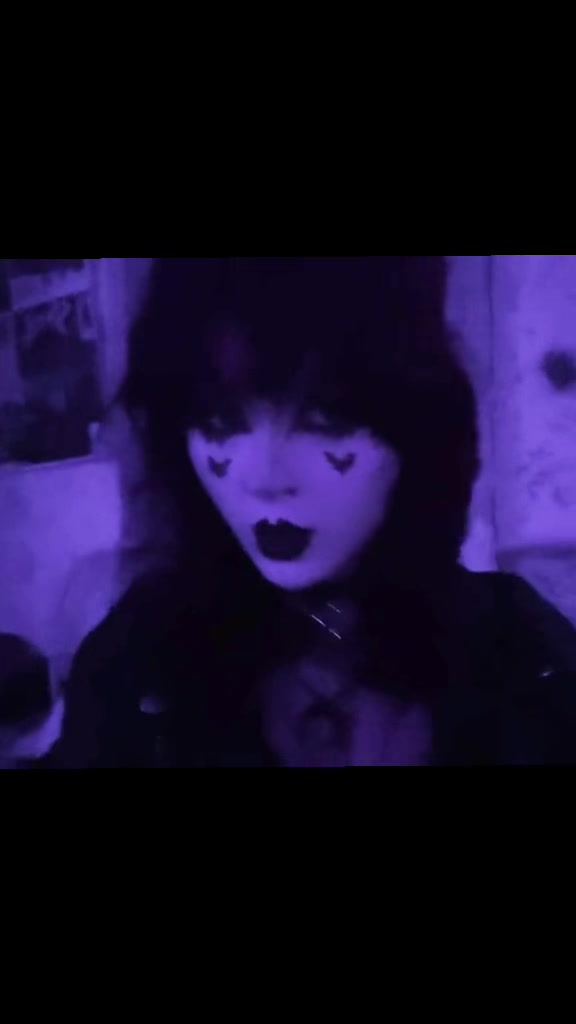 @ᛑᛗᛛ Soph 🦇