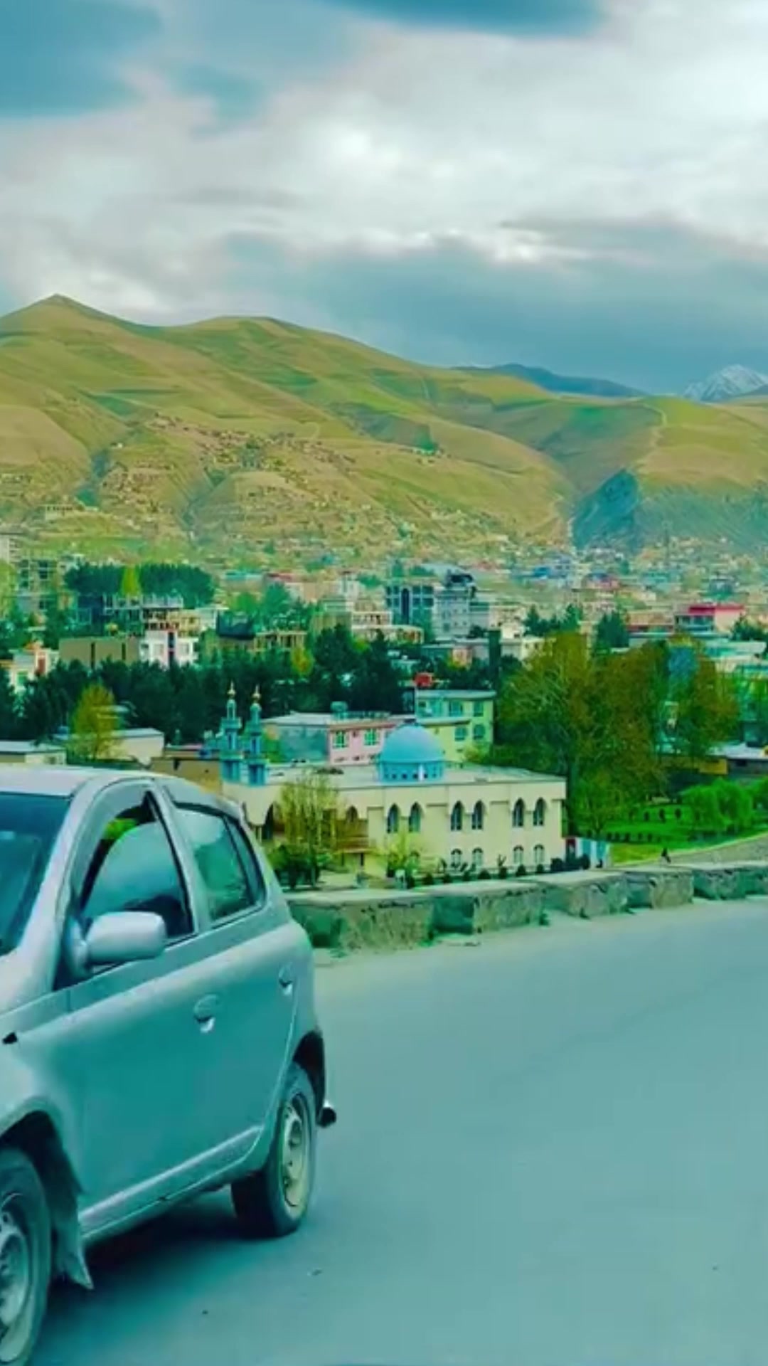 @بام_دنیا