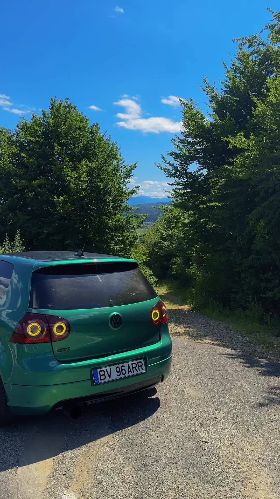 @Răzvan Arişianu