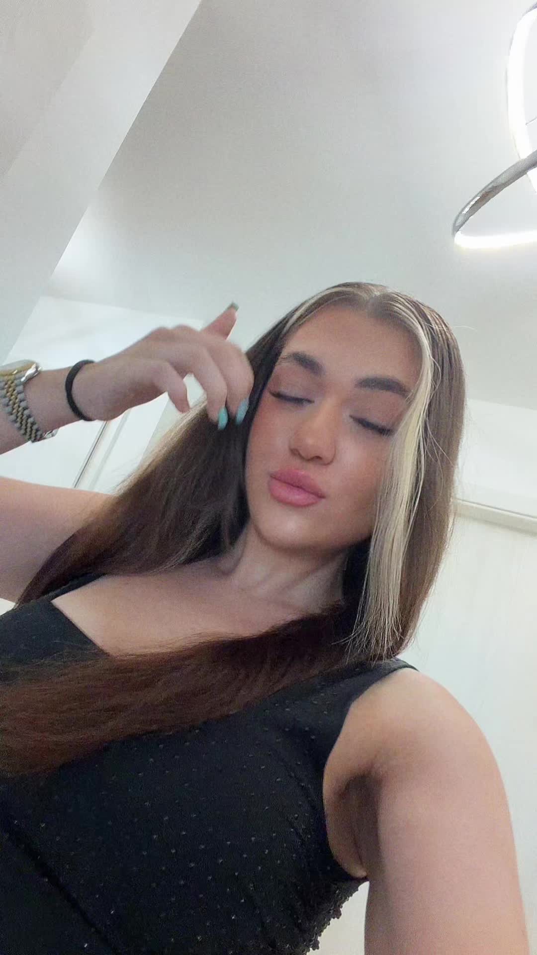 @Vir&aacute;g Gr&eacute;ta G&aacute;sp&aacute;r