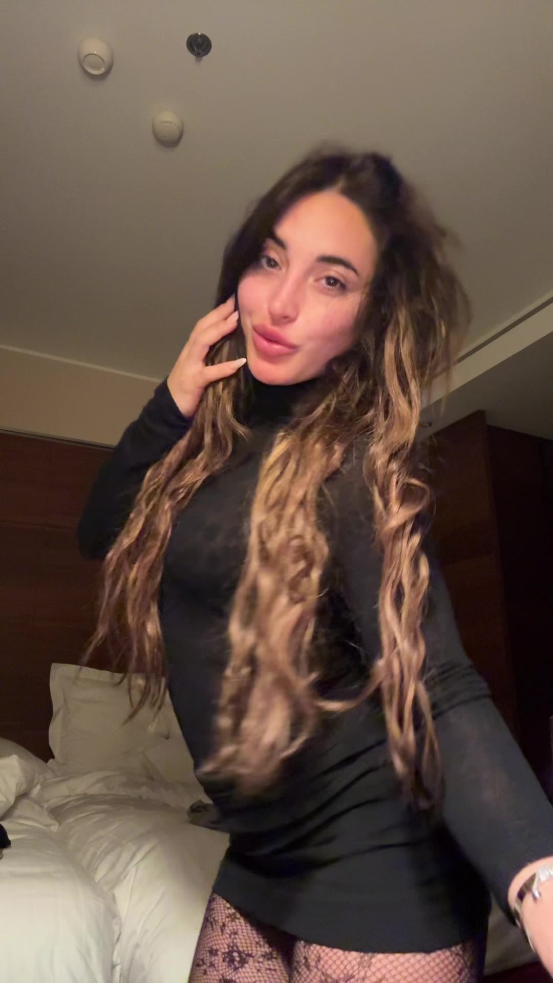 @SARA 💎
