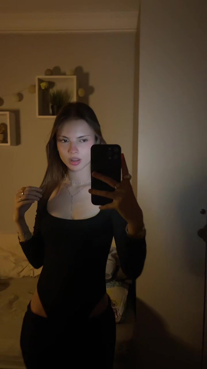 @𝐭𝐚𝐛𝐢𝐭𝐚 𝐧𝐞𝐚𝐠