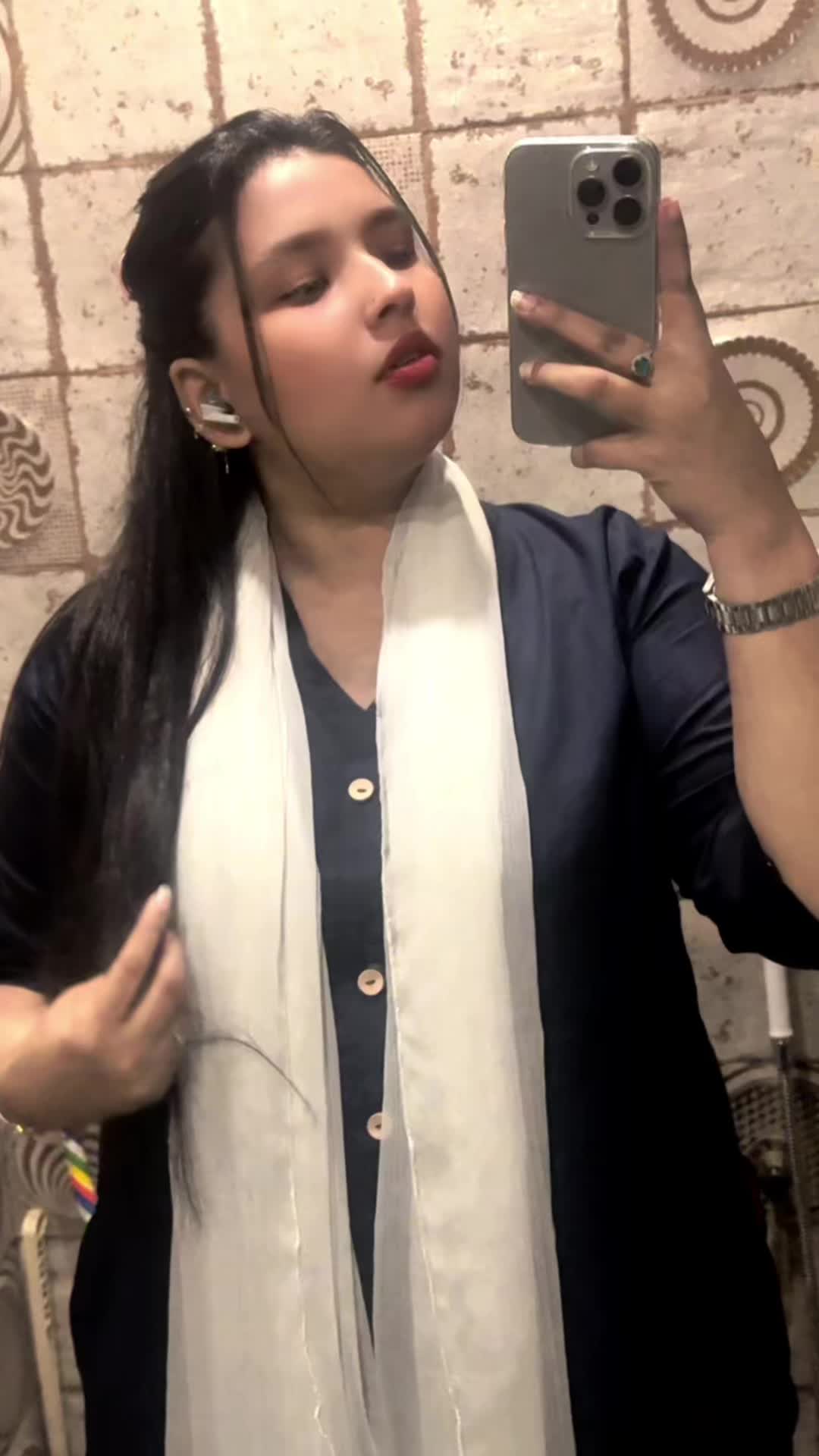 @Soniya UK🇬🇧live
