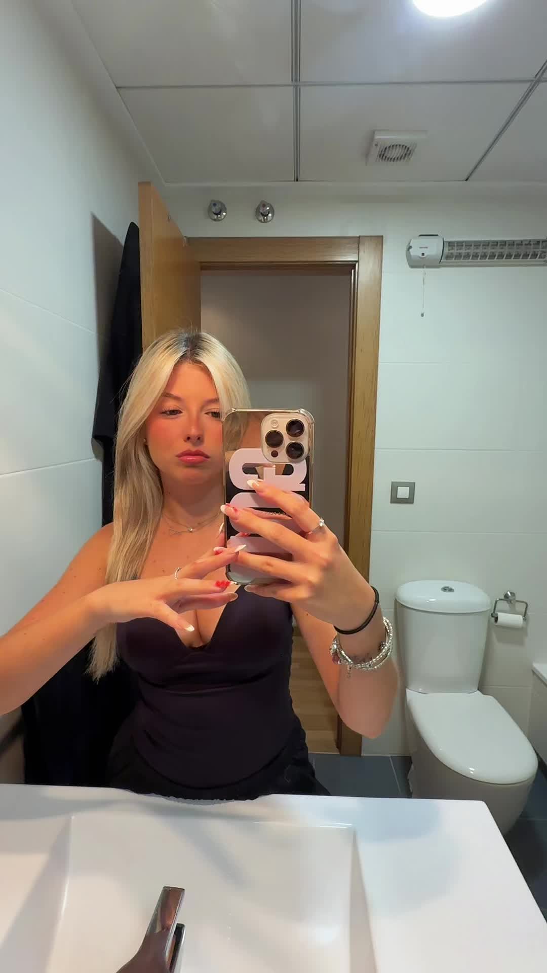 @⁉️