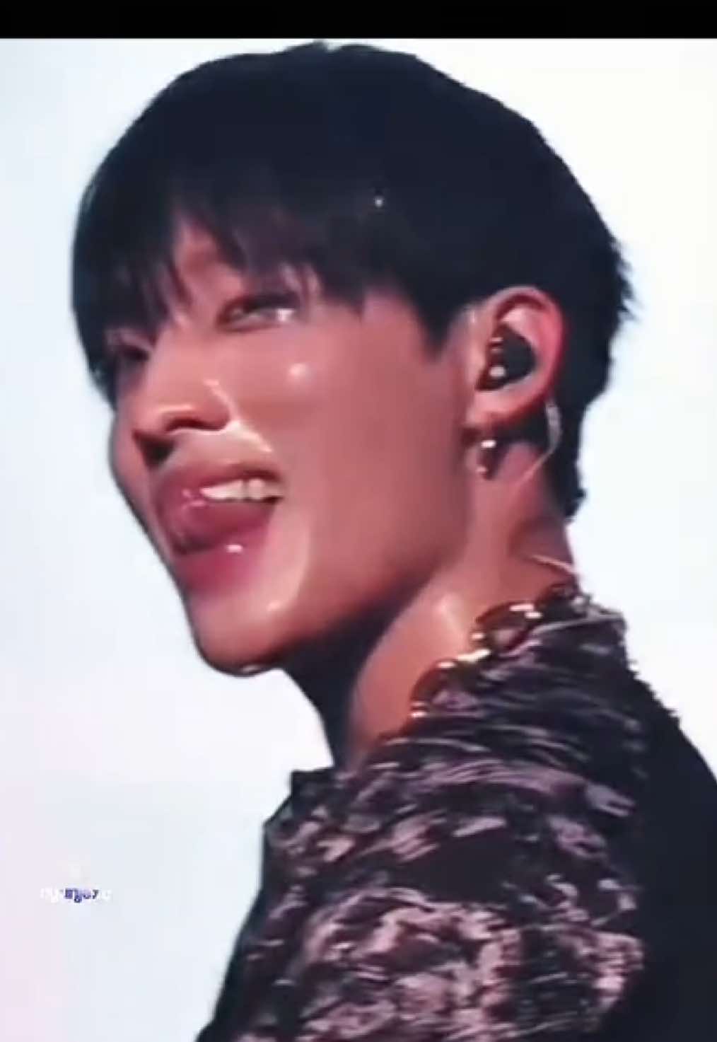 @✦ 𝙝𝙮𝙪𝙣𝙟𝙚𝙭𝙘