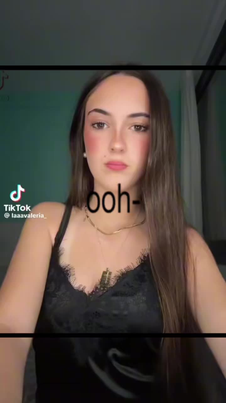 @Edit de abril y Valeria 💜