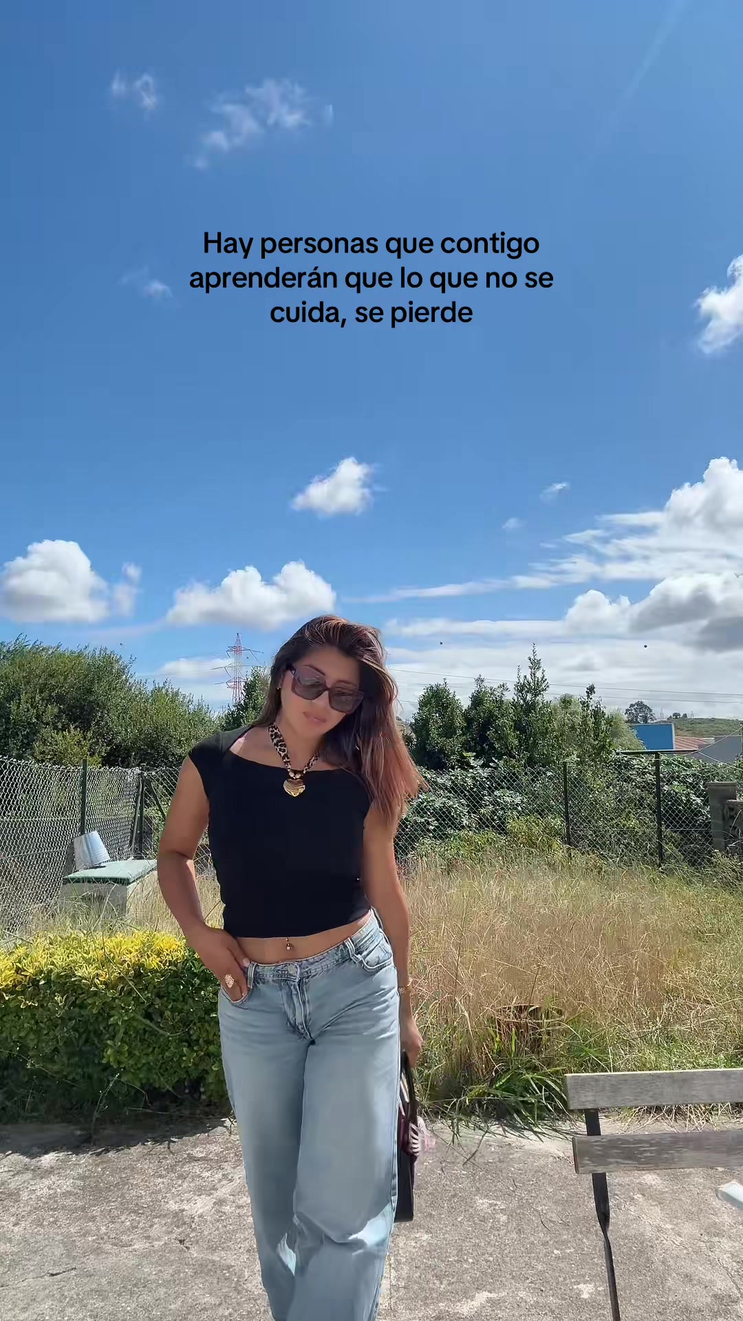 @María Salas