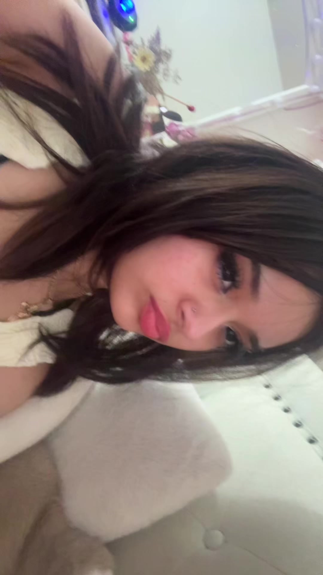 @￶