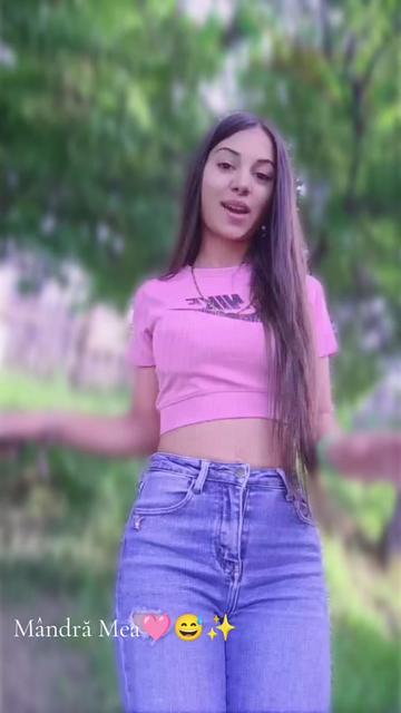 @💜𝔐𝔬𝔫𝔶𝔠𝔞(♡-_-♡)💜