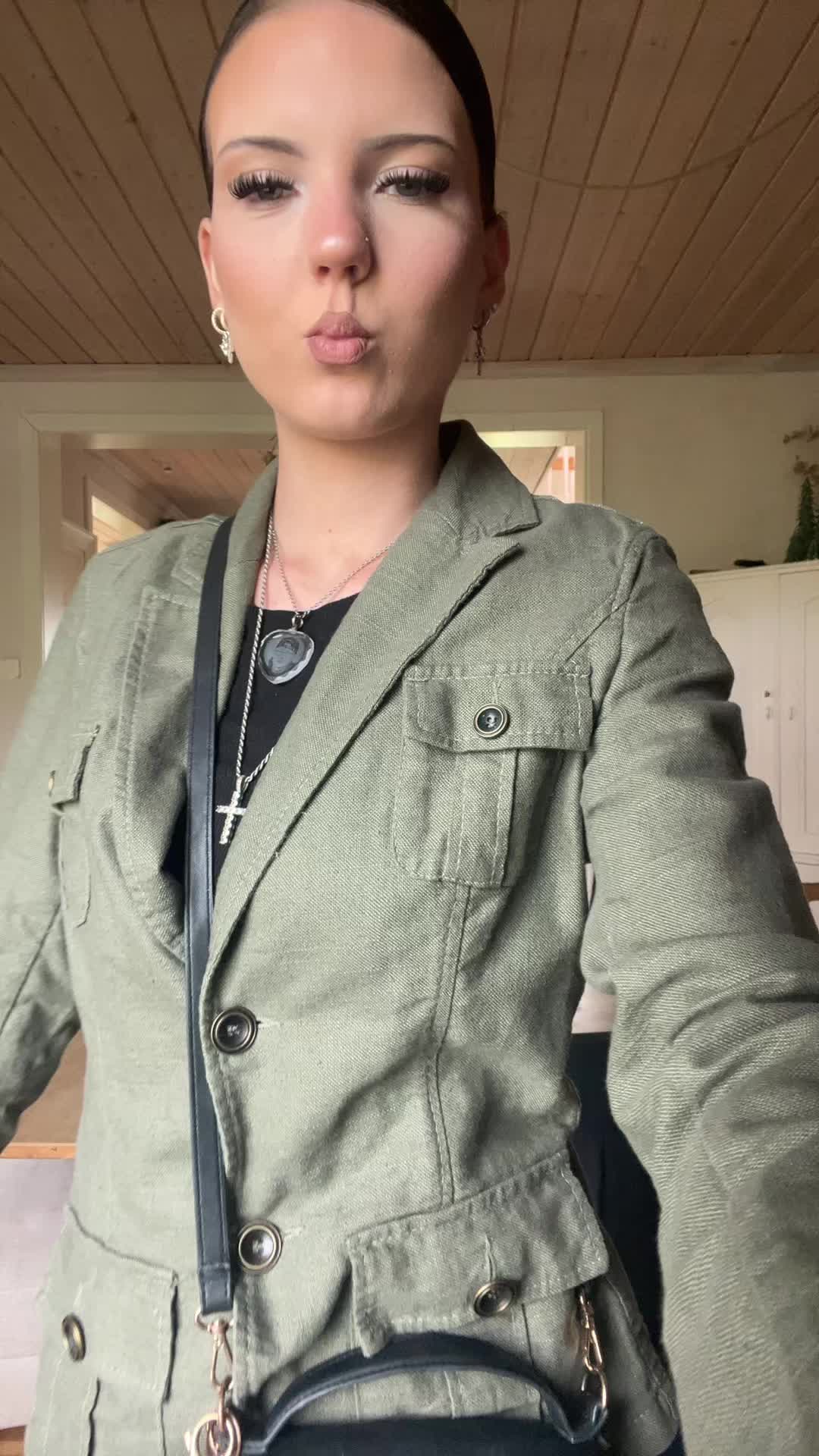 @🤍