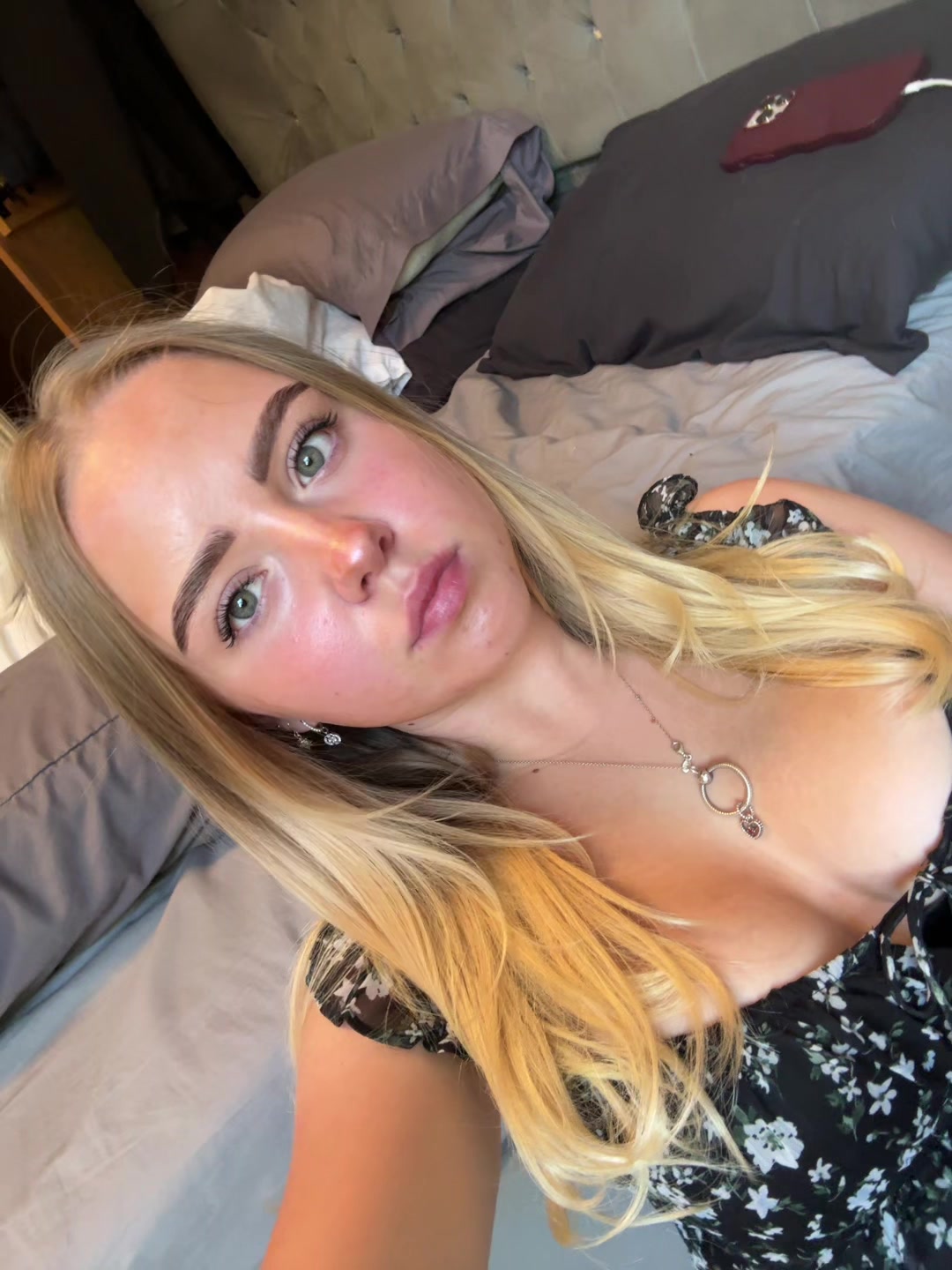 @ava rose