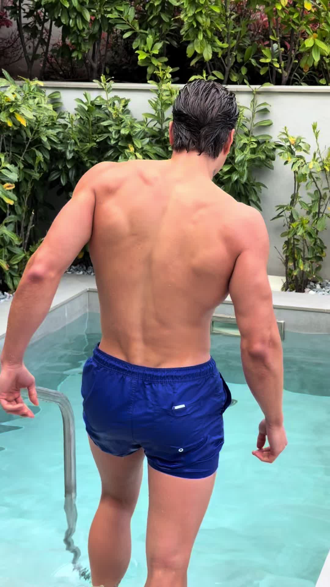 @GoldenGeorgiii2 🐊