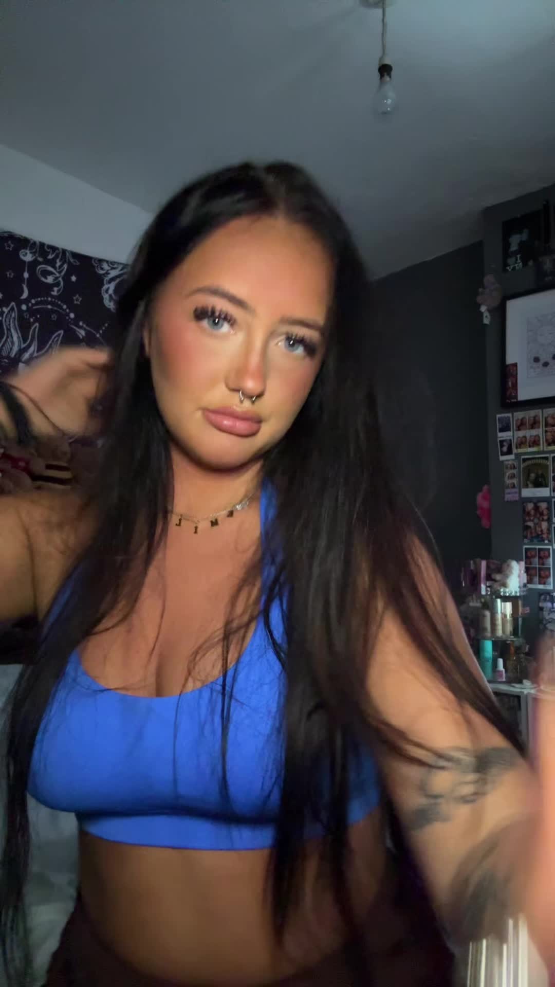 @emilycelia