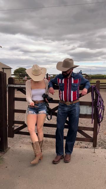 @yeehawonline