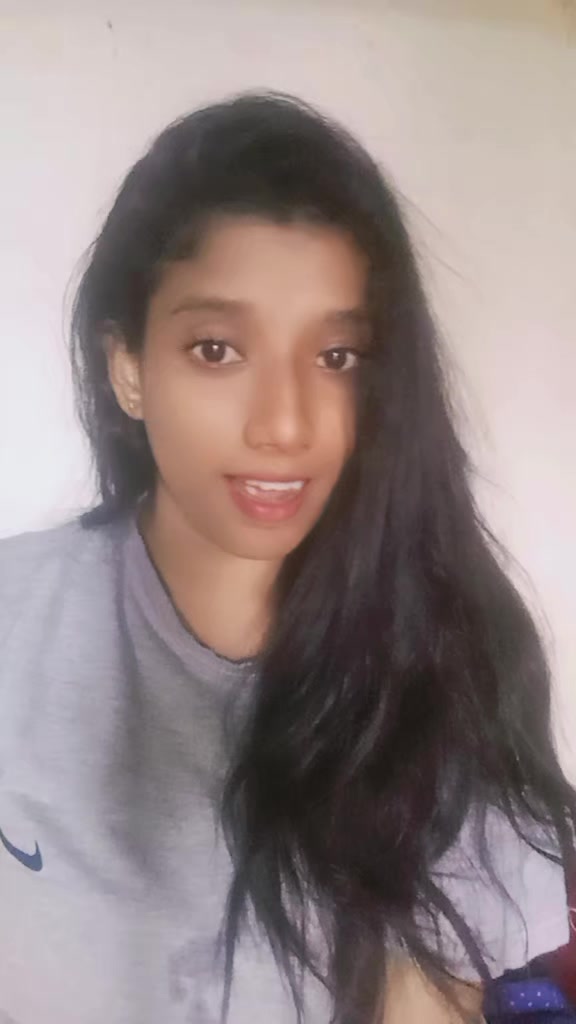 @🦄nishi⭐gamage🦄