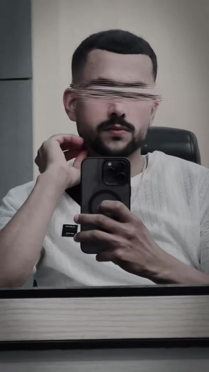 @MUNDA🎭SAlKOTi🦅🎭