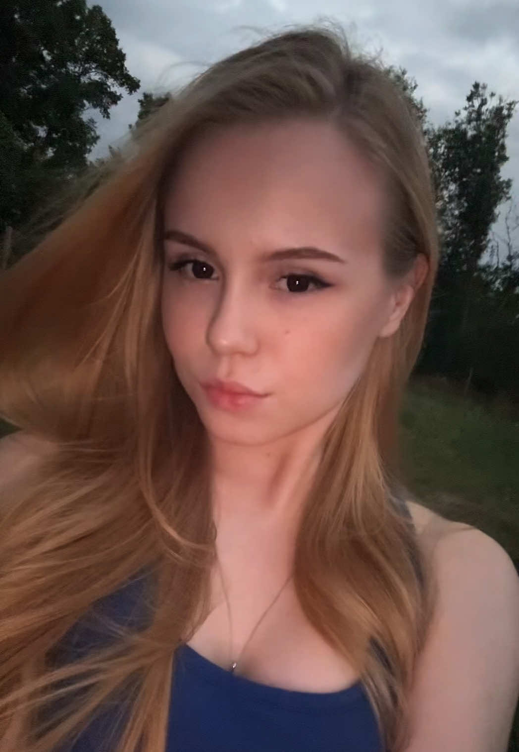 @лизок