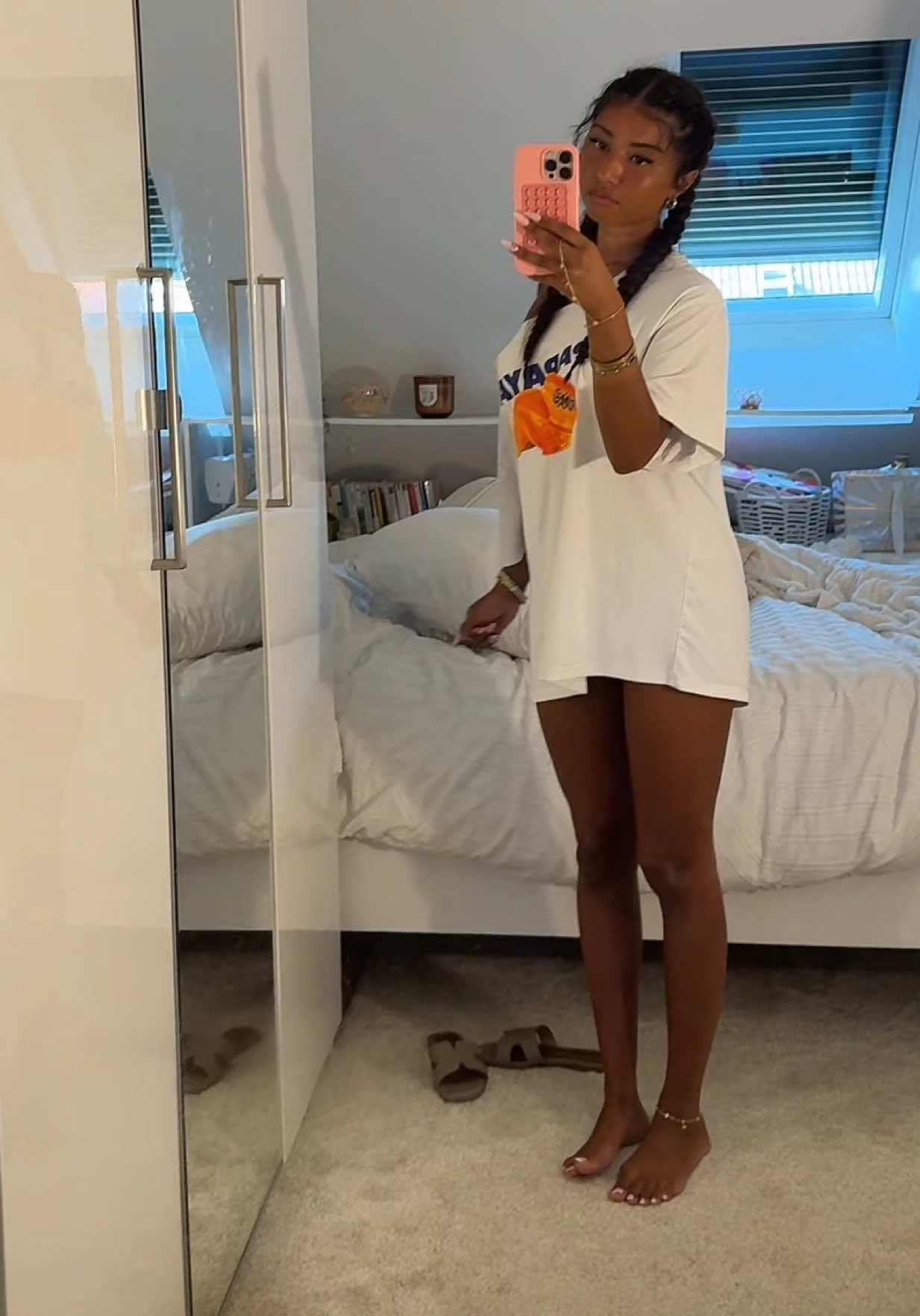 @E.