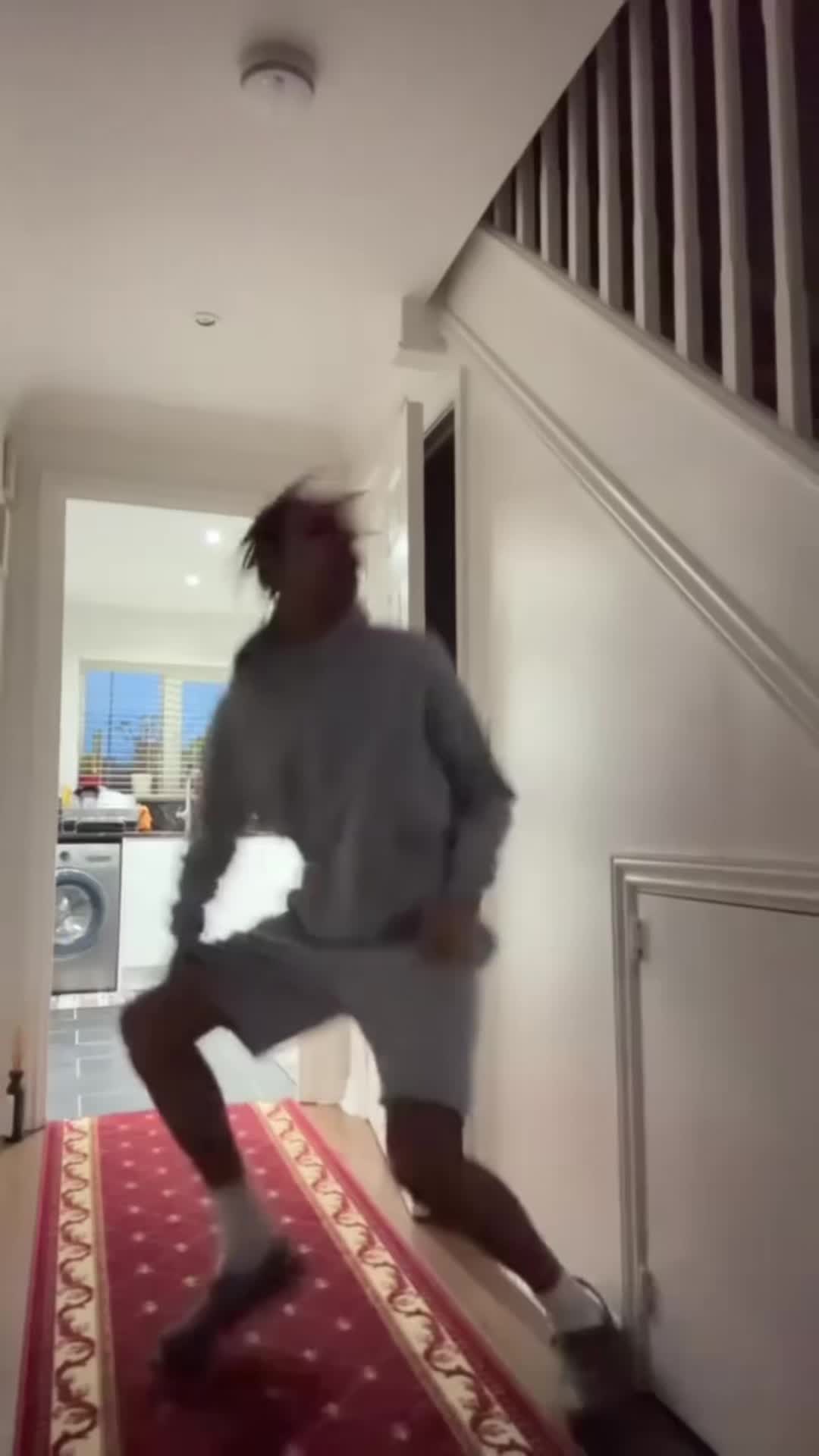@Kz