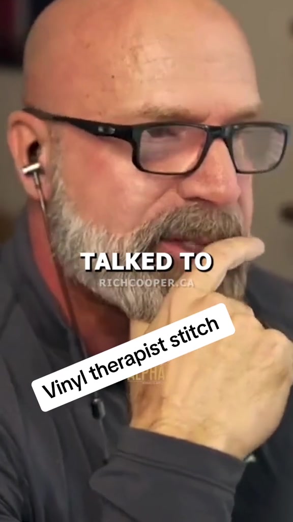 @Vinyl therapist- Kendyl