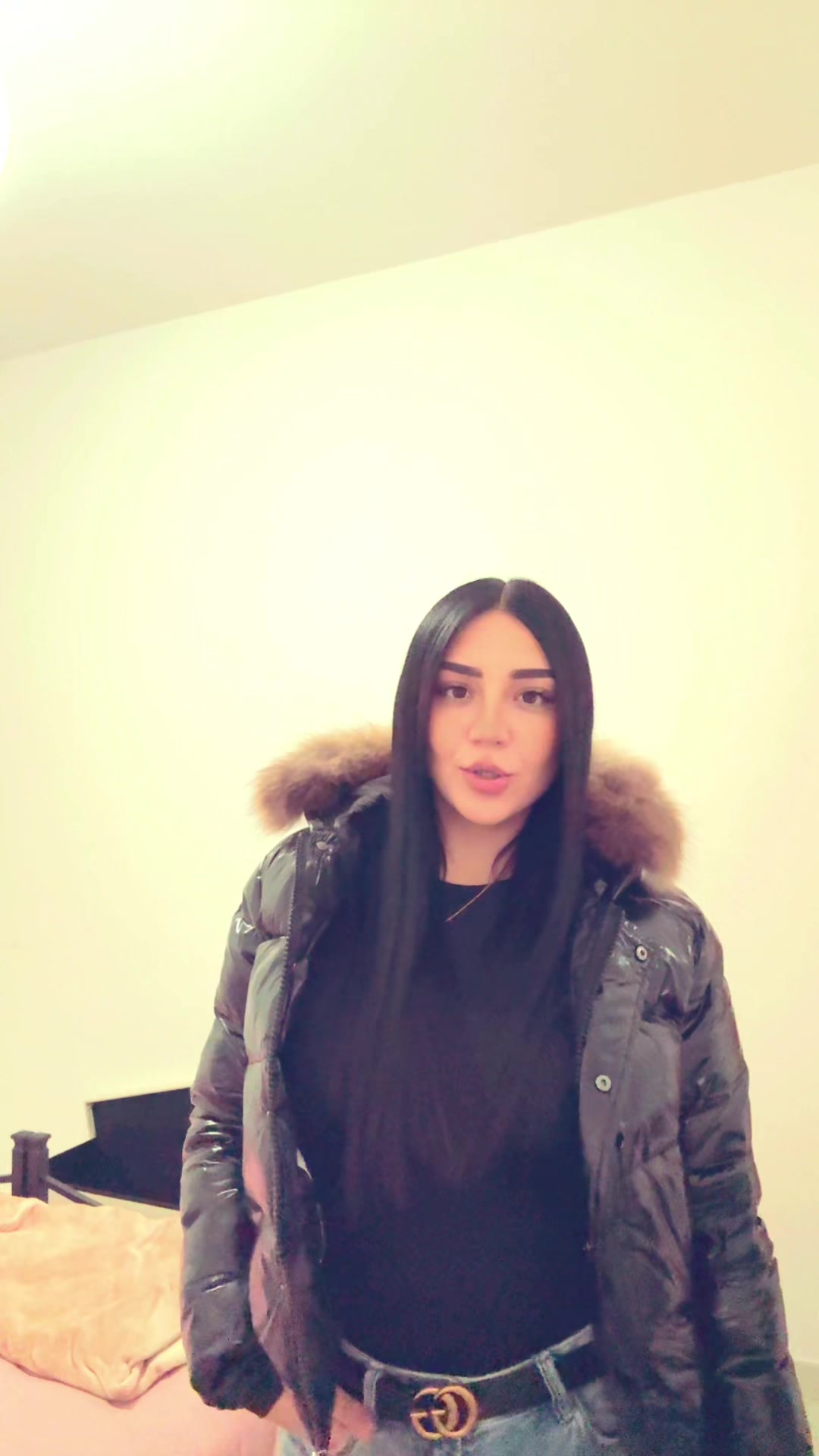 @Paola 🦂