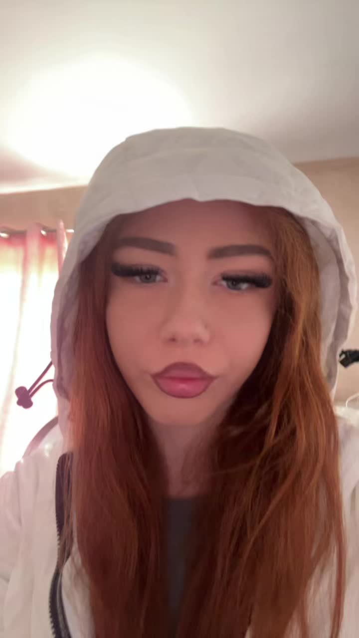 @๐๐ก๐ฅ๐จ๐๐ค๐งธ