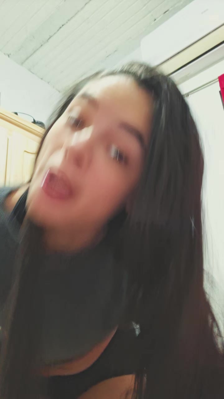 @yaque