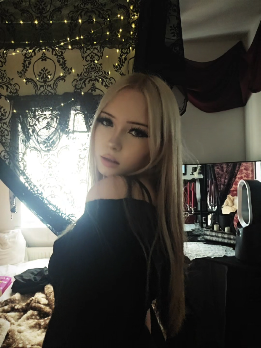 @𝐄 𝐌 𝐒 ꨄ
