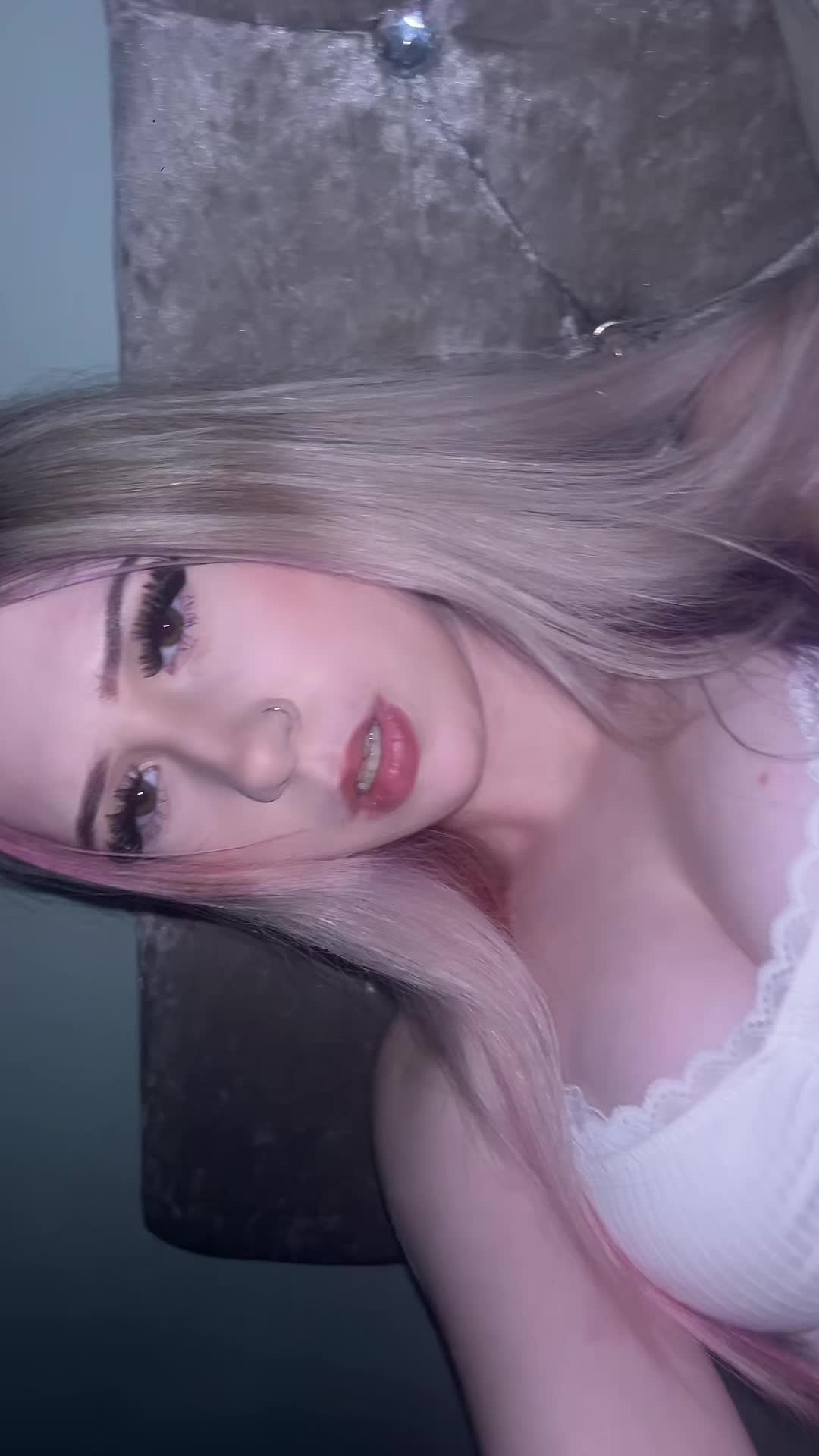 @🦄🦴🦇