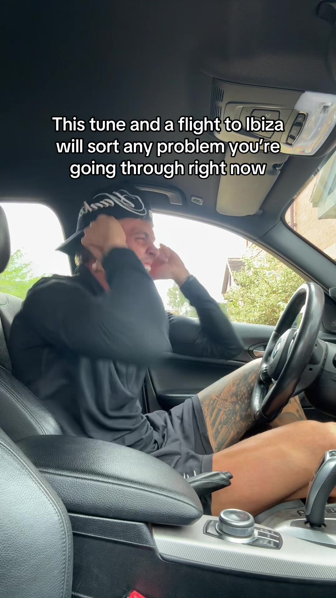 @ALEX SANDERSON
