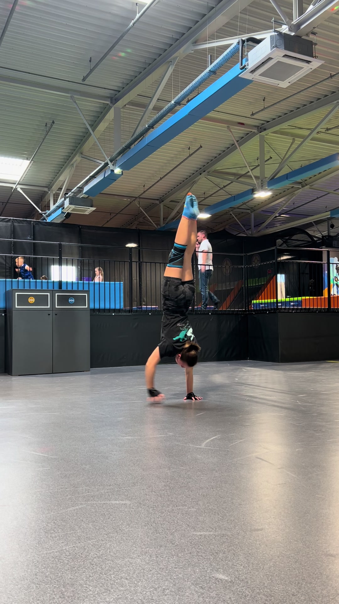 @Jana🤸🏻♂️