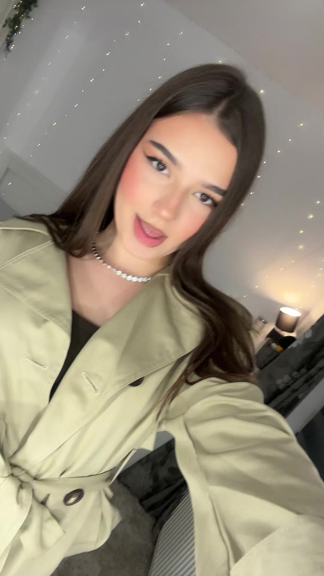 @adelinavrm