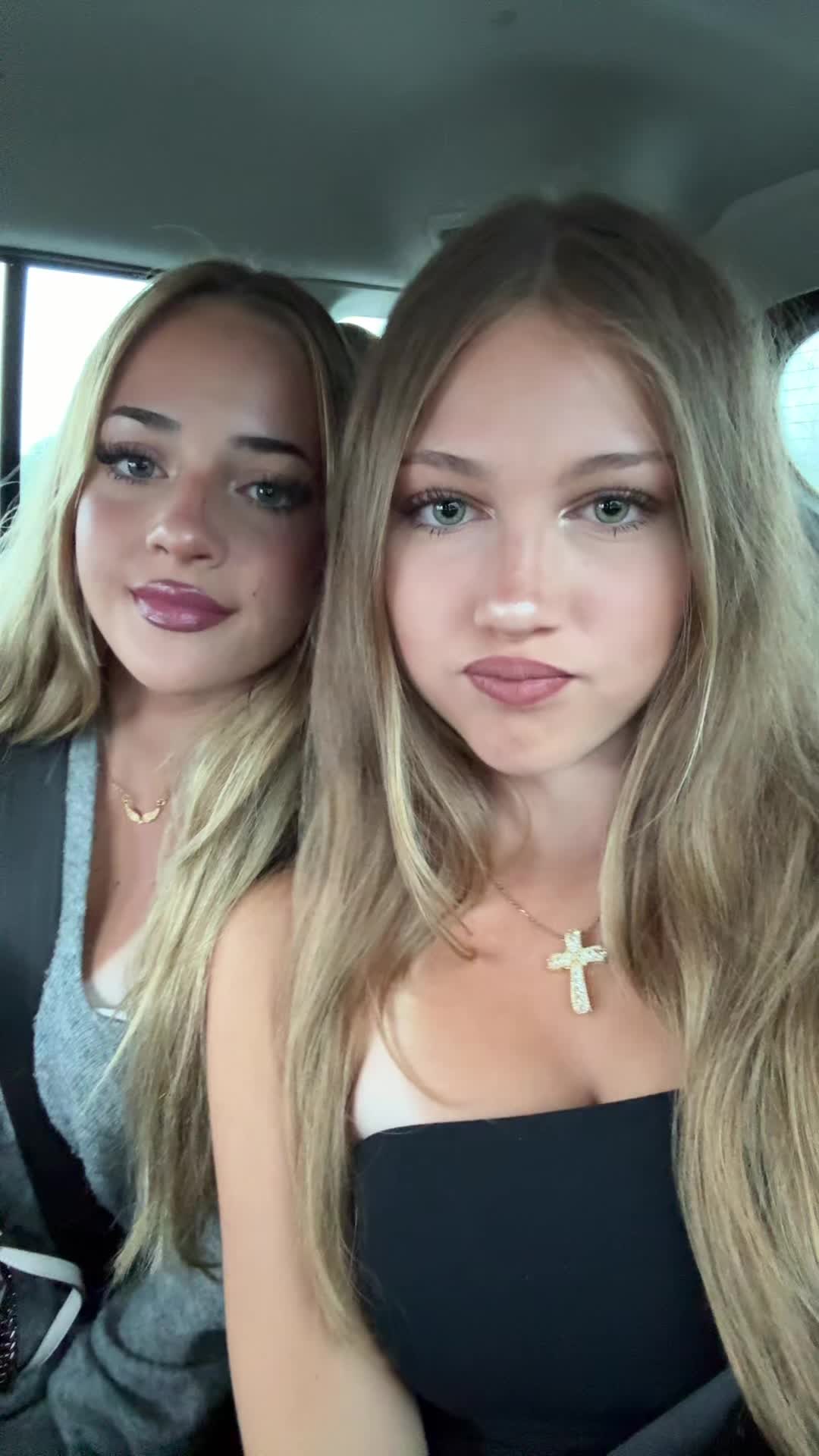 @MELLLII