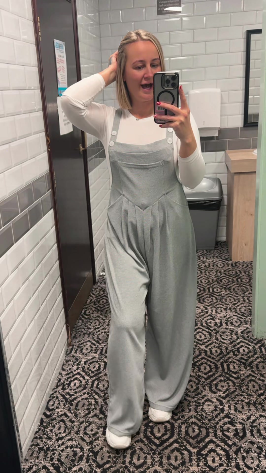 @Rachlou