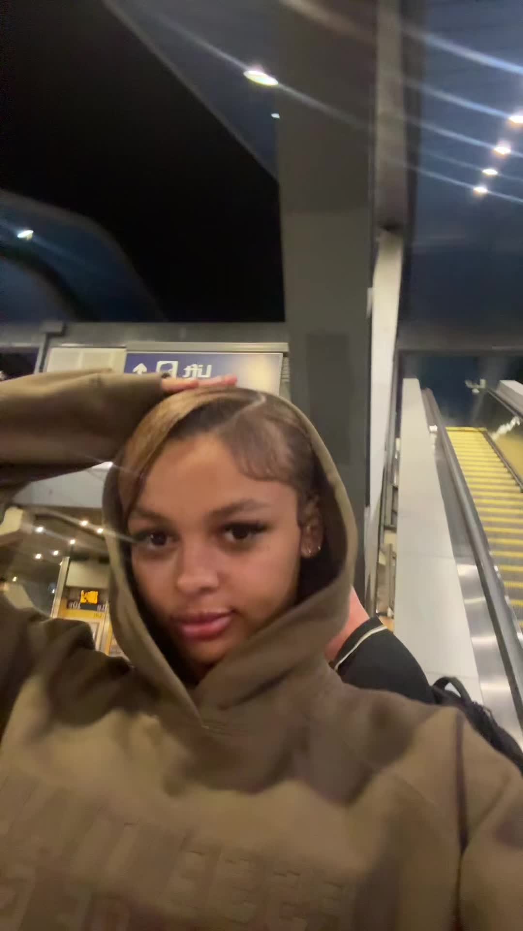 @prettyfaceee247