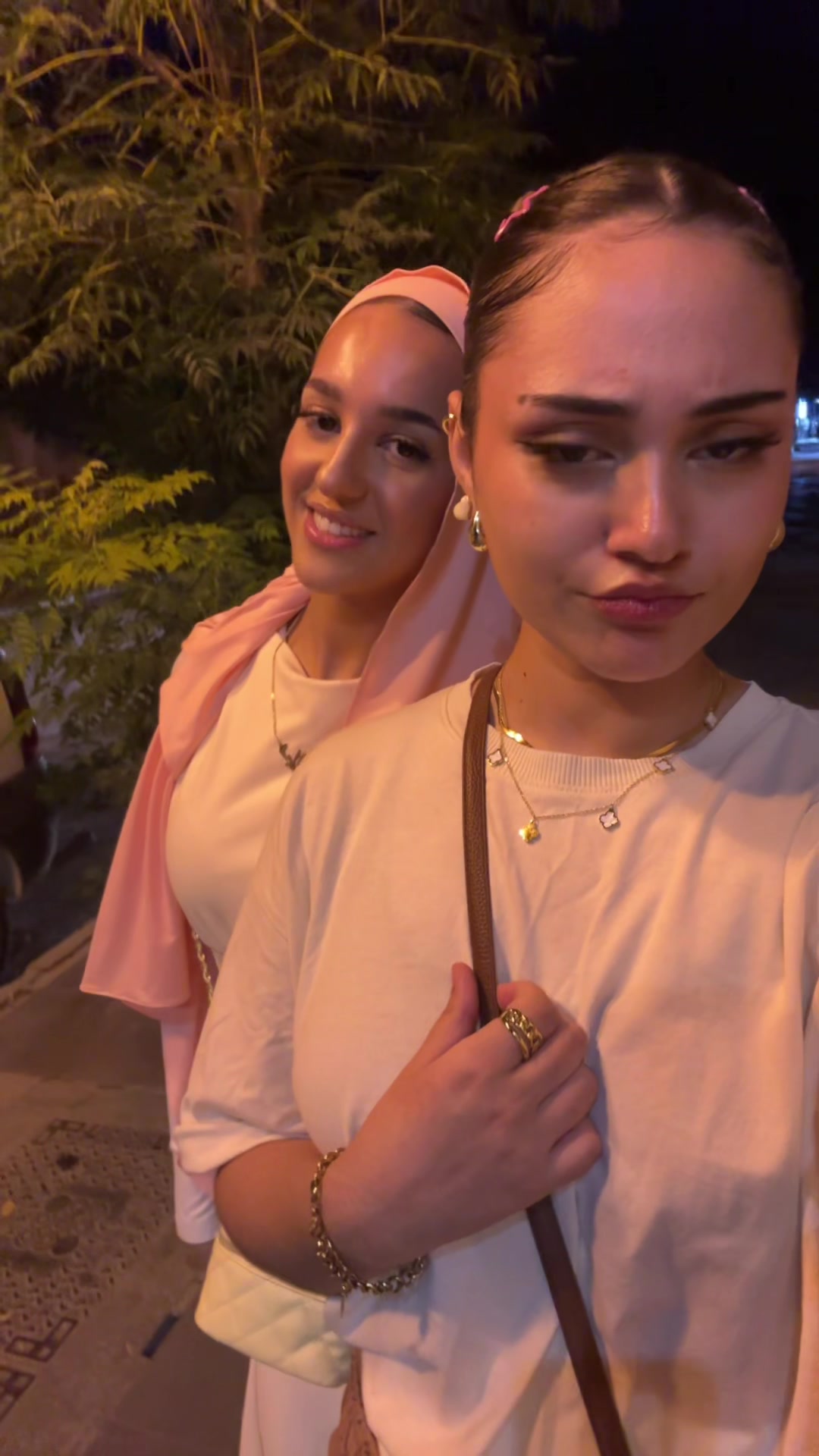 @chaispasss