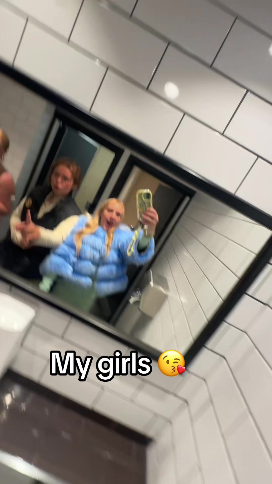@𝓛𝓲𝓵𝓵𝓲𝓮 𝓹𝓪𝓻𝓴𝓸🎠🤍