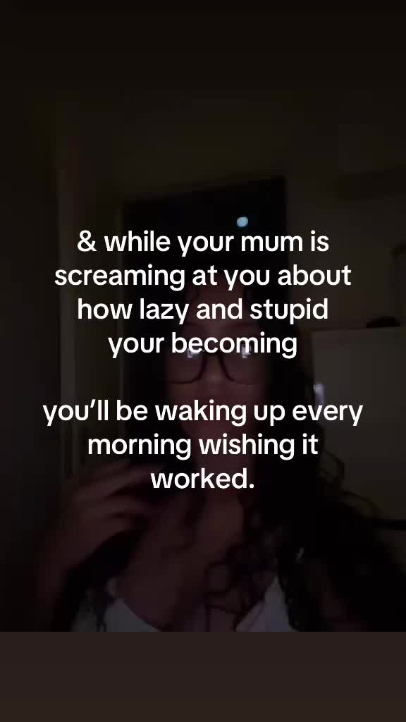 @⃟
