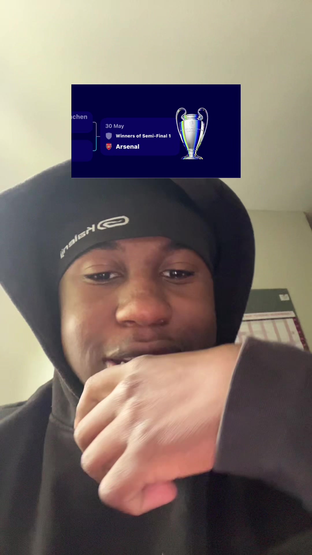 @JMobz