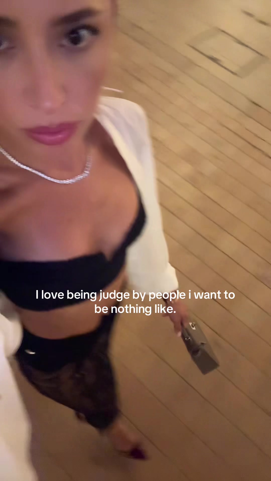 @MissFZ